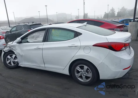 2014 Hyundai Elantra Se z USA, uszkodzony, nr VIN 5NPDH4AE5EH526629